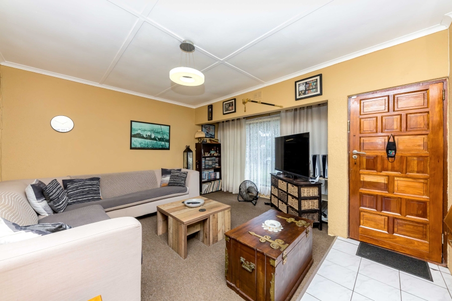 3 Bedroom Property for Sale in Ferness Estate Western Cape